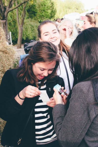 Iedere fotostrip is anders en hilarisch! - Fotodoos